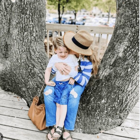 NWT Eric Javits Fringe Pinch Straw Fedora Hat Packable Women’s - Picture 2 of 8